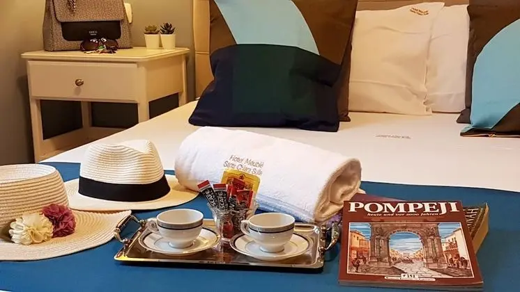 Comfort Tek Büyük Yataklı Oda