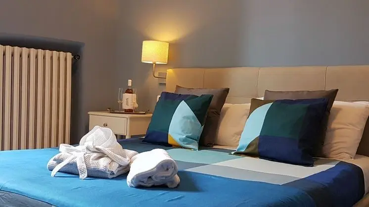 Comfort Tek Büyük Yataklı Oda