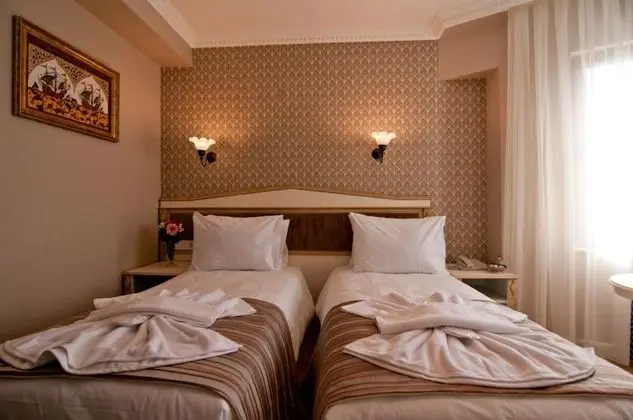 Standart Oda, Şehir Manzaralı