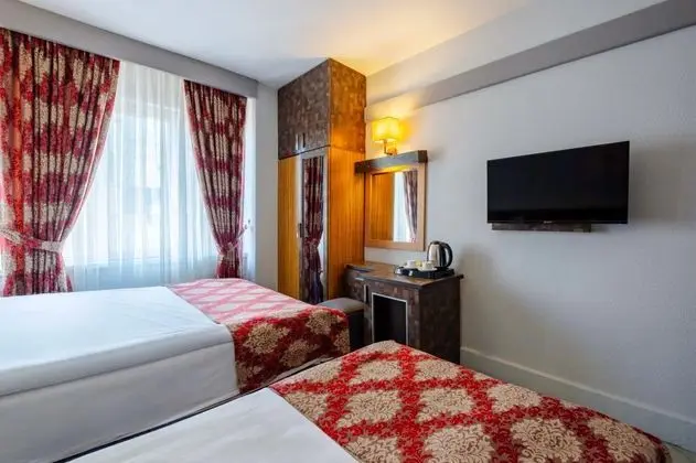 https://images.odamax.com/img/1024x768/odamax/image/upload/Mevre_Hotel_202603251130085_Oda_Standart_6_.jpg