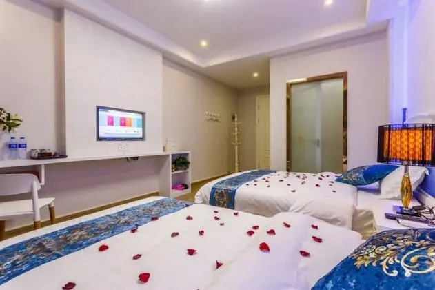 Design İki Ayrı Yataklı Oda