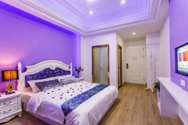 Design Tek Büyük Yataklı Oda