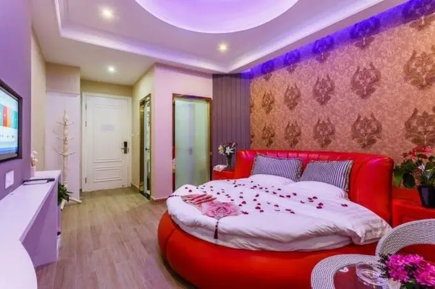 Design Tek Büyük Yataklı Oda