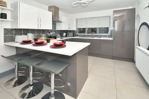 Ev, Özel Banyo (Four Bedroom)