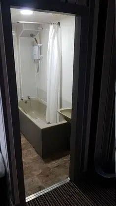 Superior Üç Kişilik Oda, Banyolu/Duşlu, Deniz Manzaralı