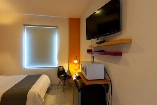 Standard Tek Büyük Yataklı Oda