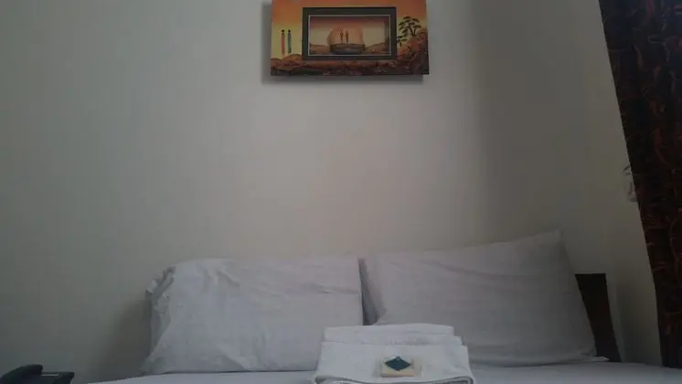 Tek Büyük Yataklı Oda