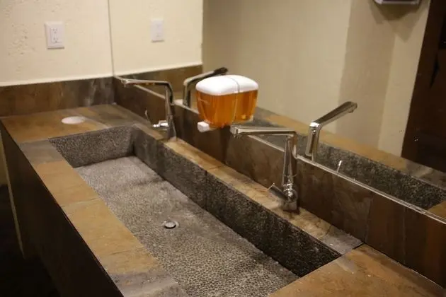 Basic Tek Büyük Yataklı Oda, 1 Çift Kişilik Yatak, Engellilere Uygun, Ortak Banyo