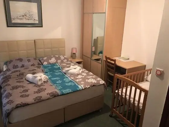 Comfort Tek Büyük Yataklı Oda