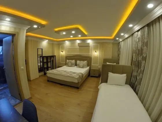 Deluxe Dört Kişilik Oda