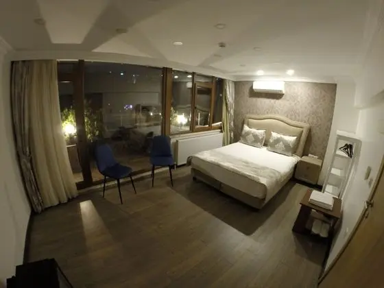 Deluxe Tek Büyük Yataklı Oda, Balkon
