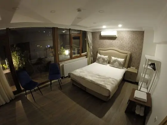 Deluxe Tek Büyük Yataklı Oda, Balkon