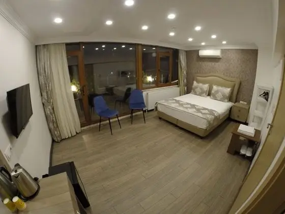 Deluxe Tek Büyük Yataklı Oda, Balkon