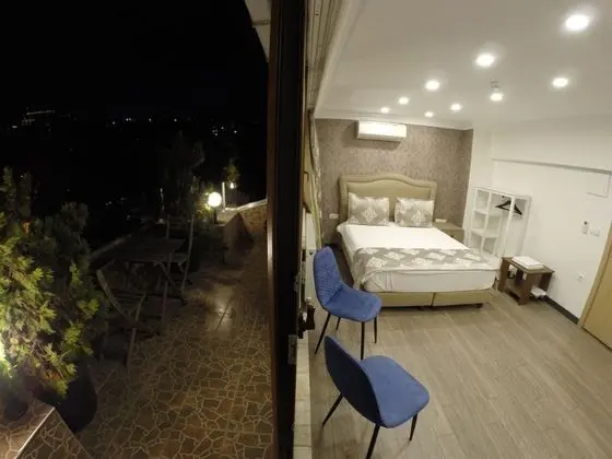 Deluxe Tek Büyük Yataklı Oda, Balkon