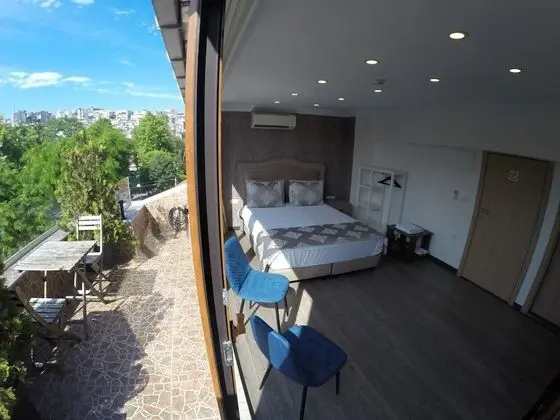 Deluxe Tek Büyük Yataklı Oda, Balkon