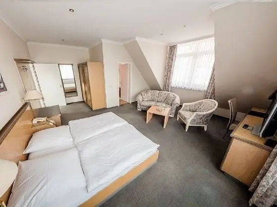 Tek Büyük Yataklı Oda