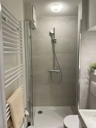 Business Tek Büyük Yataklı Oda