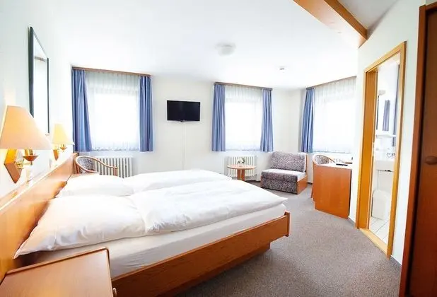 Business Üç Kişilik Oda