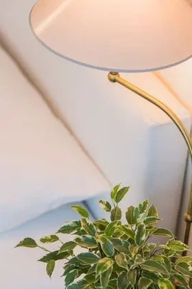 Büyük Yataklı Tek Kişilik Oda