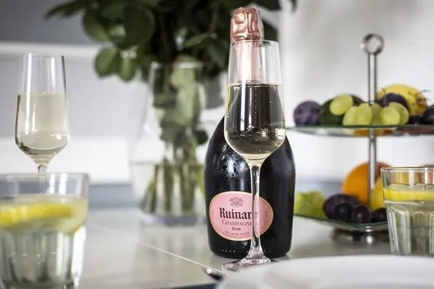 Luxury Stüdyo Süit, 1 Yatak Odası, Şehir Manzaralı (Epic Main Square View with AC)