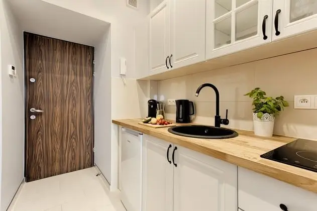 Luxury Stüdyo Süit, 1 Yatak Odası, Şehir Manzaralı (Epic Main Square View with AC)