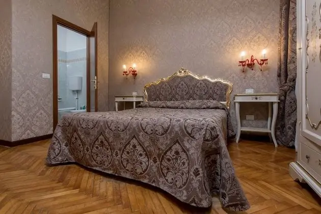 Deluxe Tek Büyük Yataklı Oda, 1 Yatak Odası, Özel Banyo, Asma Kat