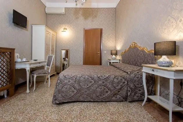 Superior Üç Kişilik Oda, Özel Banyo