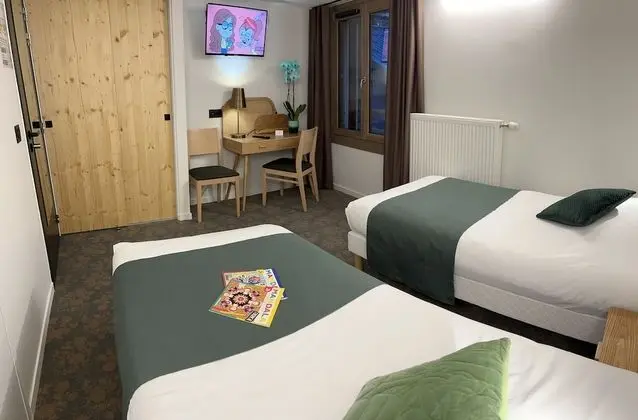 Standard Tek Büyük veya İki Ayrı Yataklı Oda