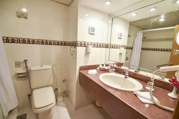 Standard Tek Büyük Yataklı Oda, Bahçe Manzaralı