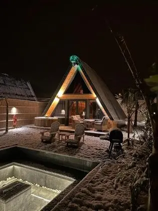 Bungalow, Deniz Manzaralı, Jakuzili