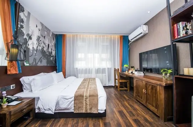 Comfort Tek Büyük Yataklı Oda