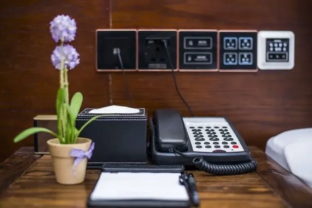 Comfort Tek Büyük Yataklı Oda