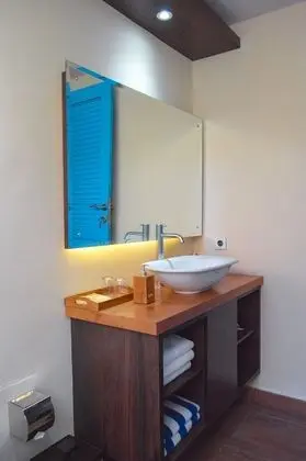 Grand Tek Büyük Yataklı Oda