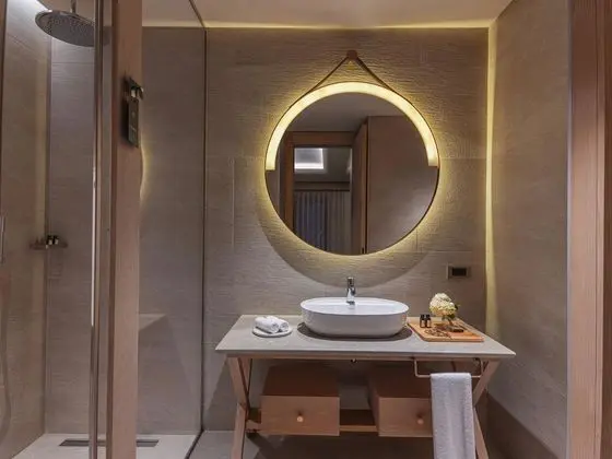 Deluxe King Oda, Deniz Manzaralı, Balkonlu