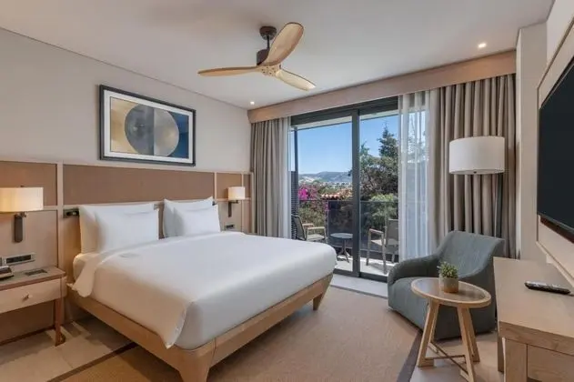 Family Suite, Kara Manzaralı, Balkonlu