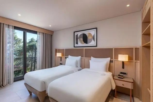 Family Suite, Kara Manzaralı, Balkonlu