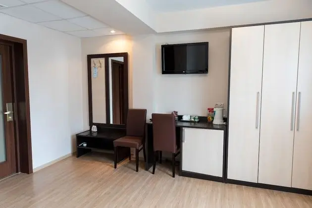 Comfort Tek Büyük veya İki Ayrı Yataklı Oda