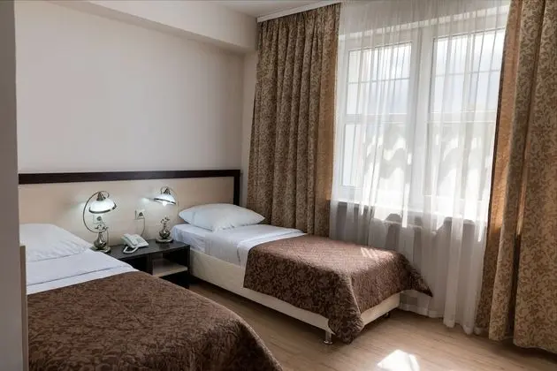 Standard Tek Büyük veya İki Ayrı Yataklı Oda