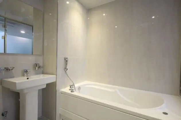 Deluxe Double Room (9 PM Check-in when Paying Onsite)