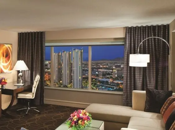 Çatı Katı Süiti (Penthouse), Şehir Manzaralı (Suite)