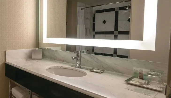Tower One Bedroom Suite