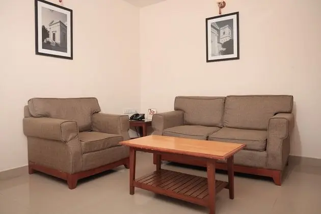 Grand Oda, Engellilere Uygun, Sigara İçilmez