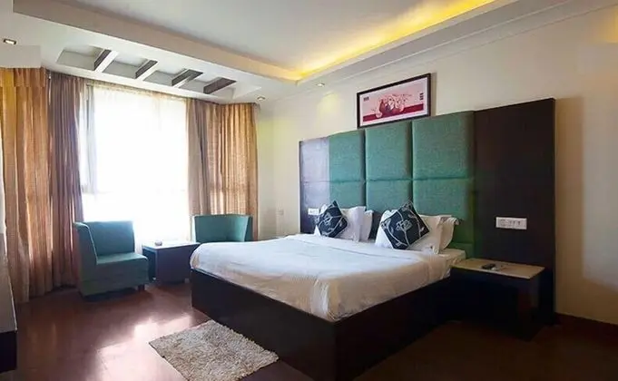 Luxury Tek Büyük Yataklı Oda (MAP)