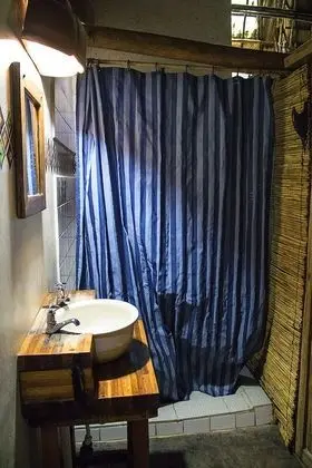 Deluxe Tek Büyük Yataklı Oda, Göl Manzaralı