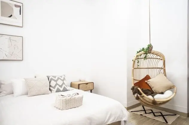 Comfort Tek Büyük Yataklı Oda