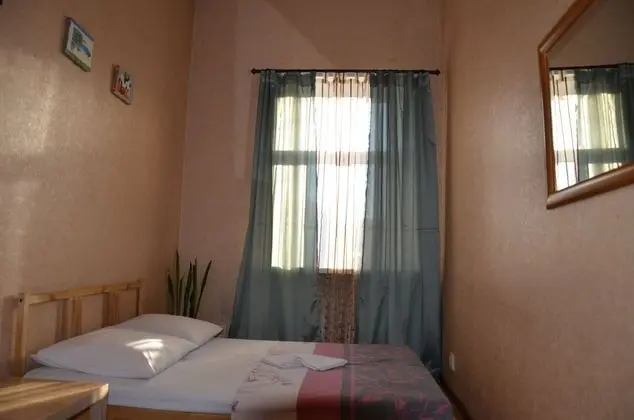 Basic Tek Büyük Yataklı Oda, Ortak Banyo