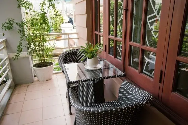 Oda, 1 En Büyük (King) Boy Yatak, Balkon