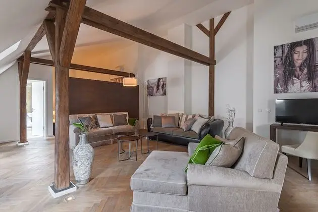 Çatı Katı (Loft)