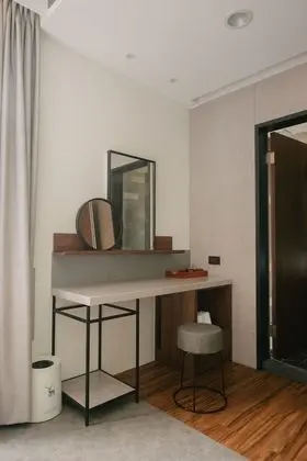 Dört Kişilik Oda, Dağ Manzaralı