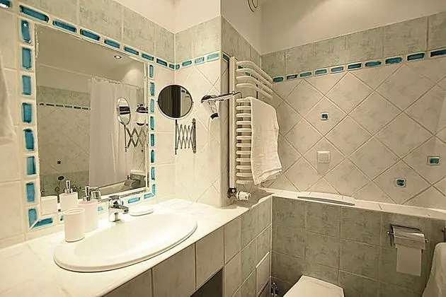 Tek Büyük Yataklı Oda, 1 Çift Kişilik Yatak, Ortak Banyo (Balcony, '1')